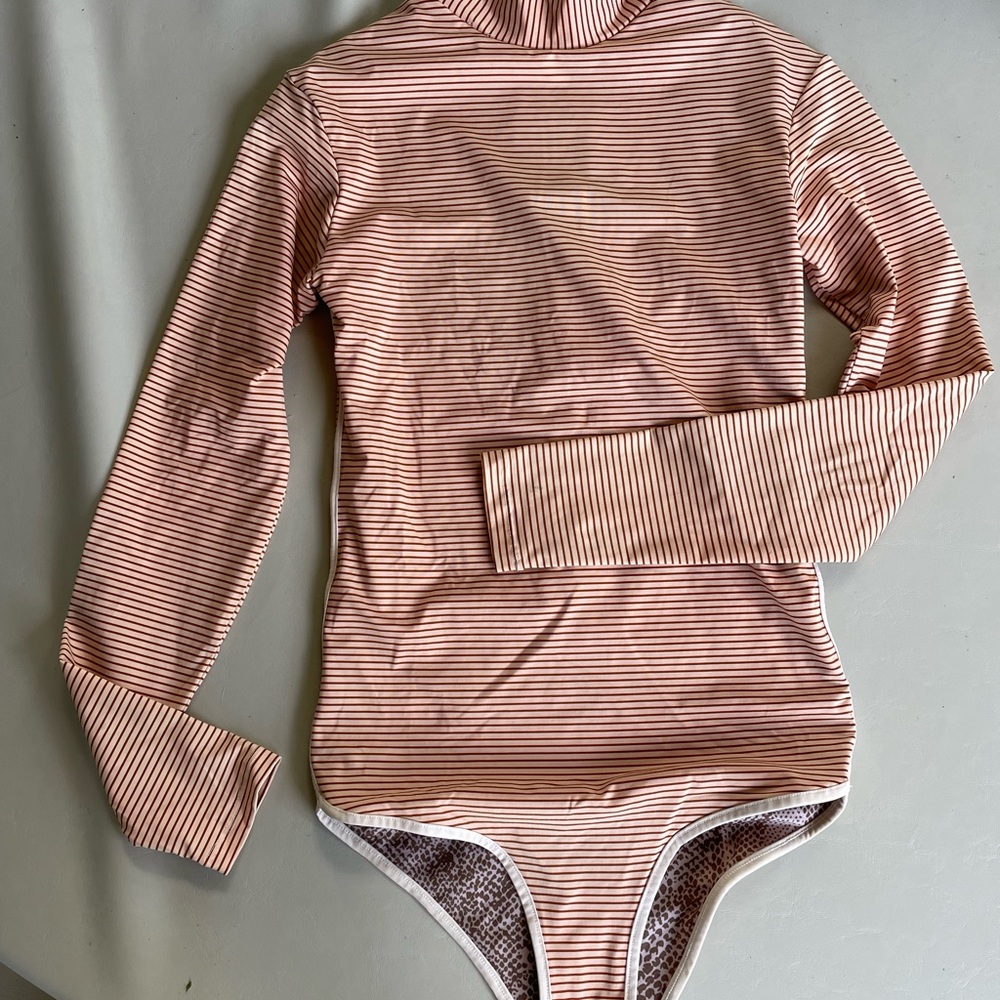 Acacia Ehukai body suit